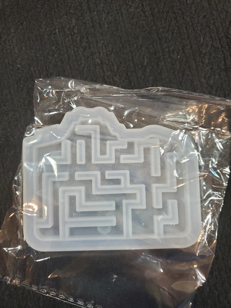 Shaker Maze Mold - Camera